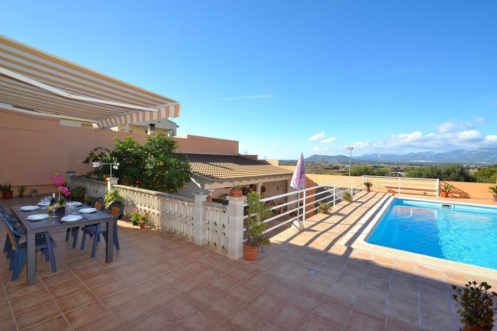 Es Solar, 051 Holiday home